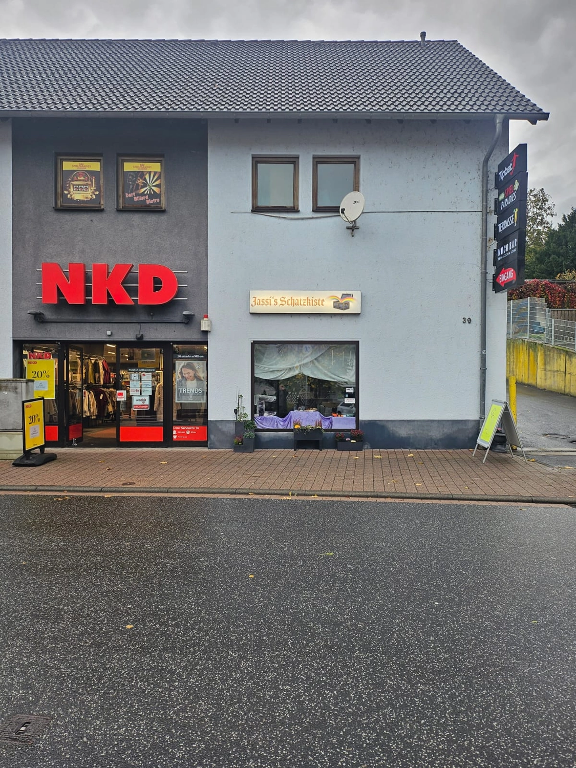 Jassi´s Schatzkiste - Handarbeit und Esoterik - Laden