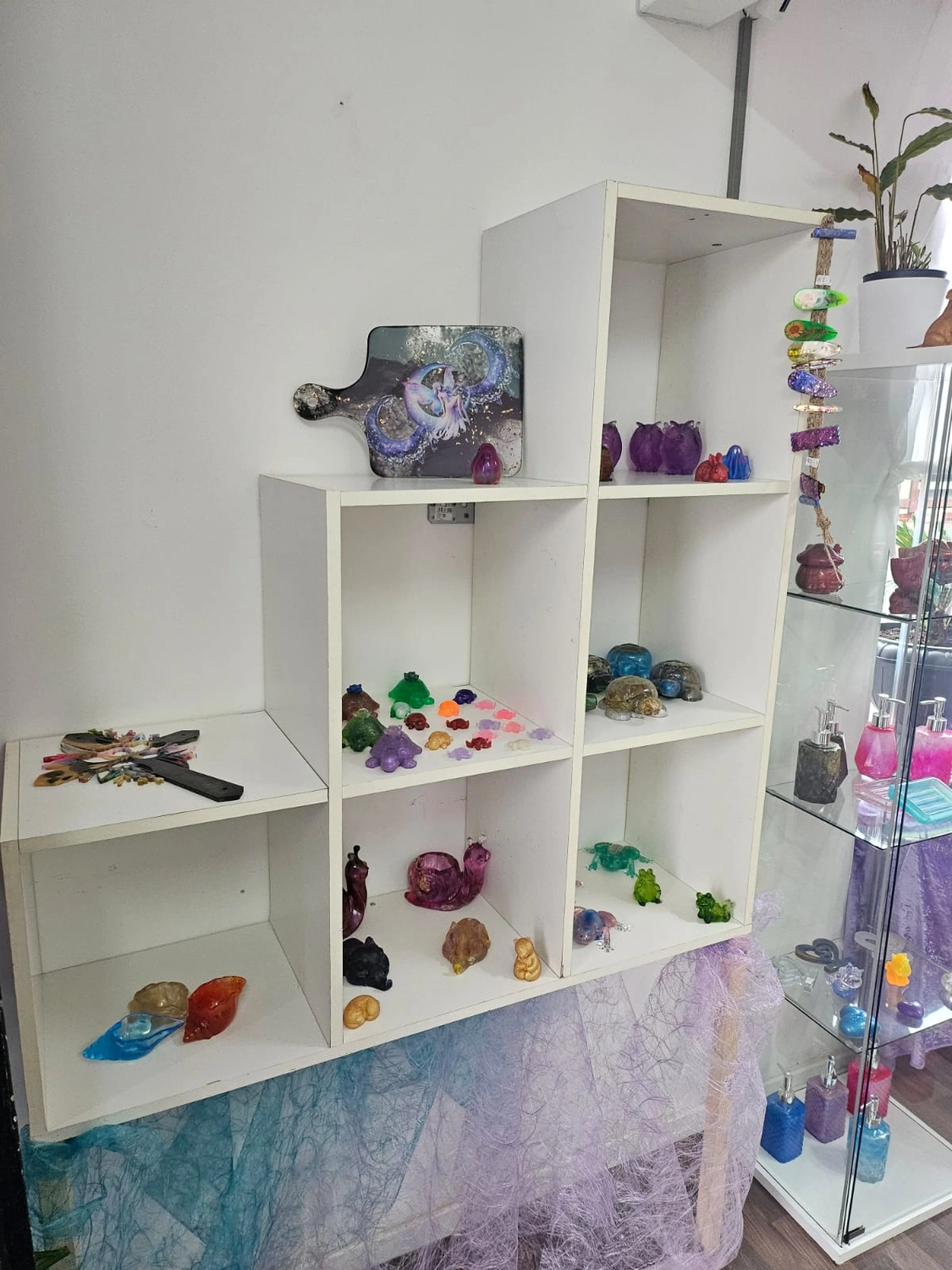 Jassi´s Schatzkiste - Handarbeit und Esoterik - Dekorationsstück aus Harz