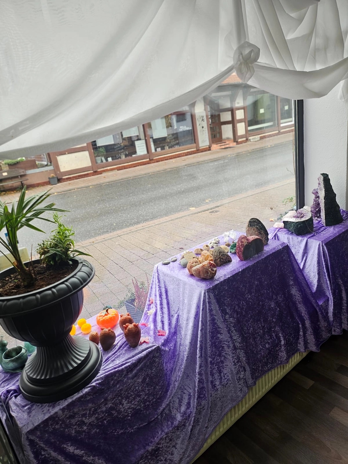 Jassi´s Schatzkiste - Handarbeit und Esoterik - Dekorationsstück aus Harz