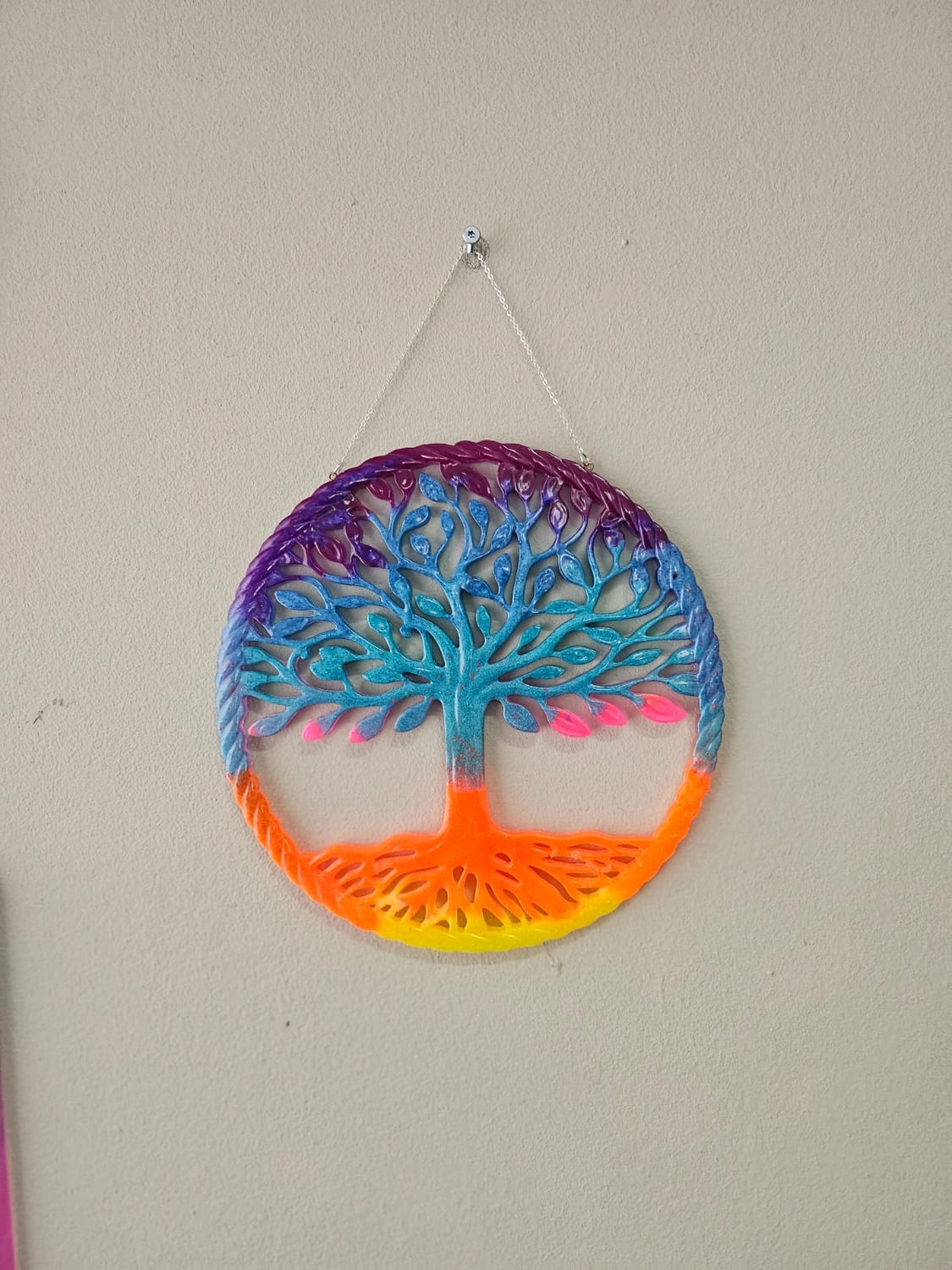 Jassi´s Schatzkiste - Handarbeit und Esoterik - Dekorationsstück aus Harz