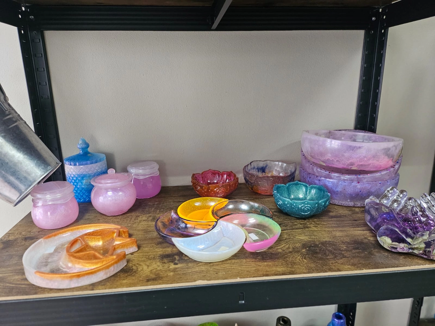 Jassi´s Schatzkiste - Handarbeit und Esoterik - Dekorationsstück aus Harz