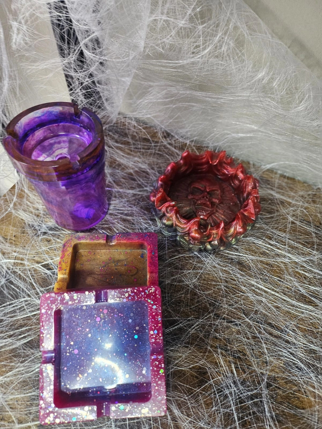 Jassi´s Schatzkiste - Handarbeit und Esoterik - Dekorationsstück aus Harz