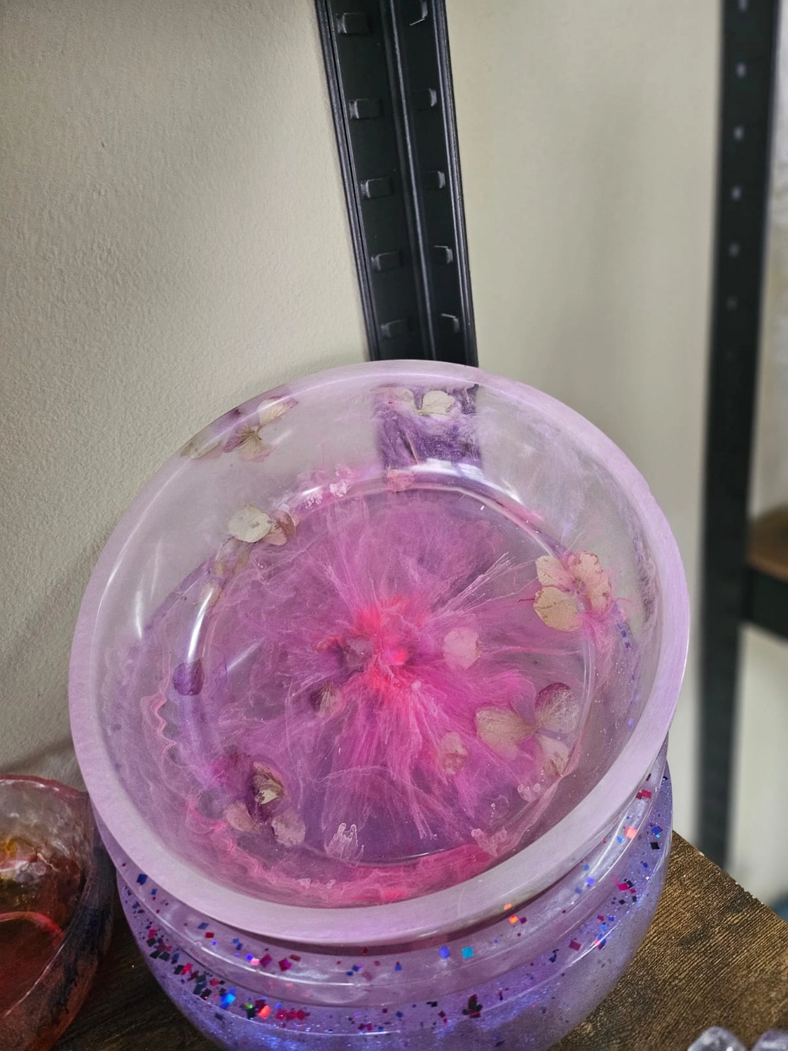 Jassi´s Schatzkiste - Handarbeit und Esoterik - Dekorationsstück aus Harz